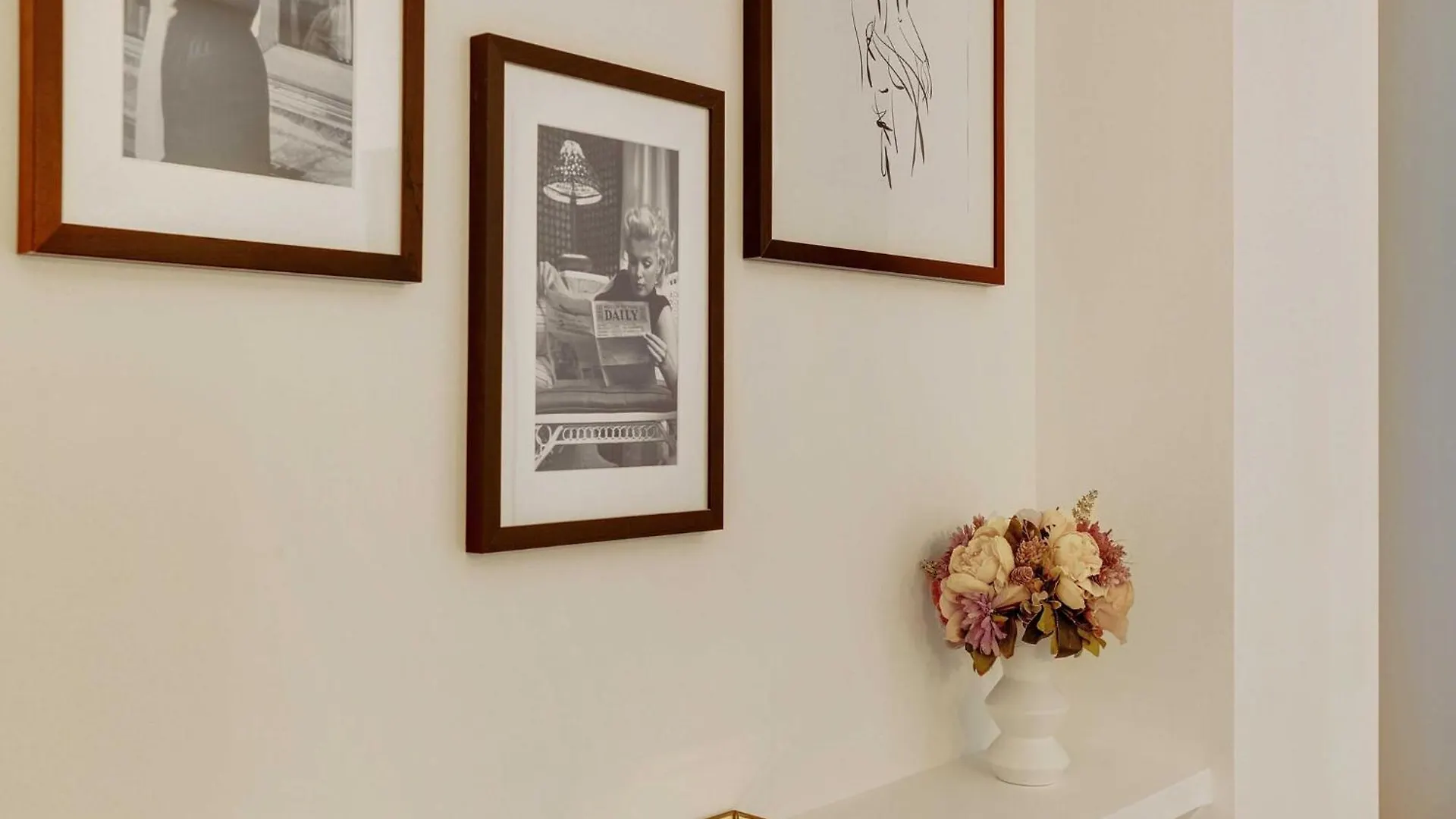 Serene Apartment For 6P Near The Marais Paris