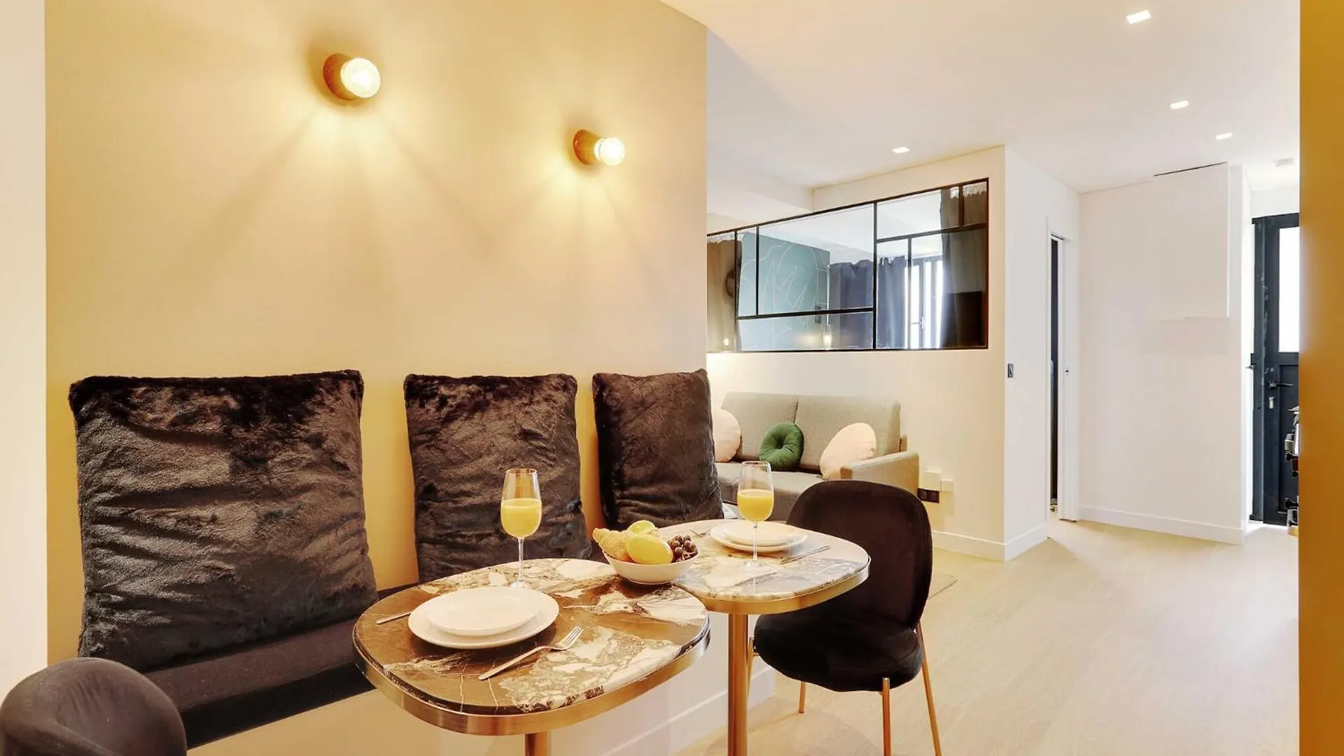 Serene Apartment For 6P Near The Marais Paris 0*,  France